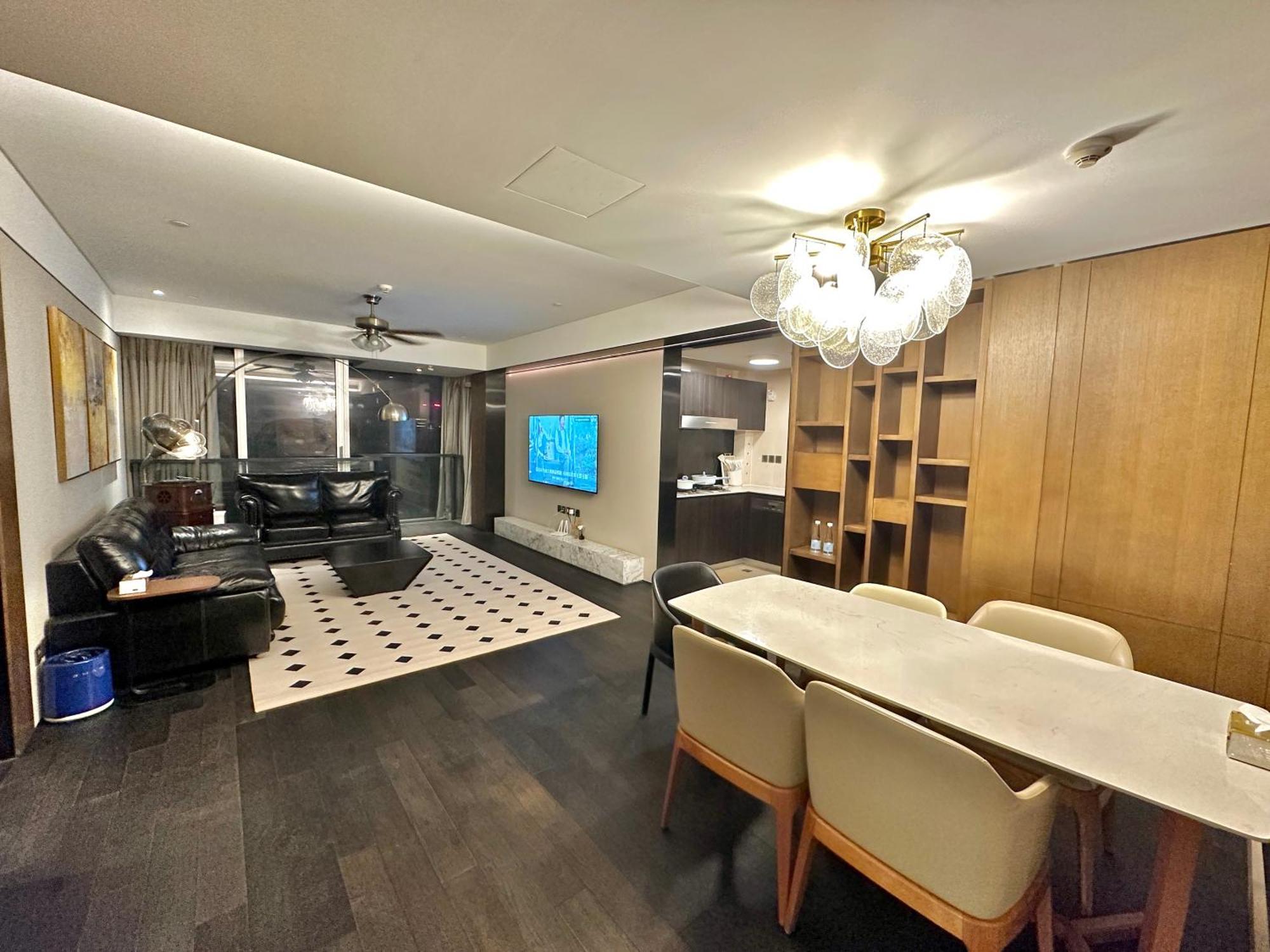 Zhome-Luxury Three-Bedroom Suite-Near The Bund 上海 外观 照片